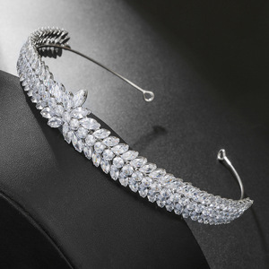 ROMANTIC Vente en gros <span class=keywords><strong>de</strong></span> bandeaux <span class=keywords><strong>de</strong></span> haute qualité, accessoires pour cheveux pour anniversaire, bal <span class=keywords><strong>de</strong></span> promo, diadèmes en zircon pour mariée, couronnes - Product Image 3