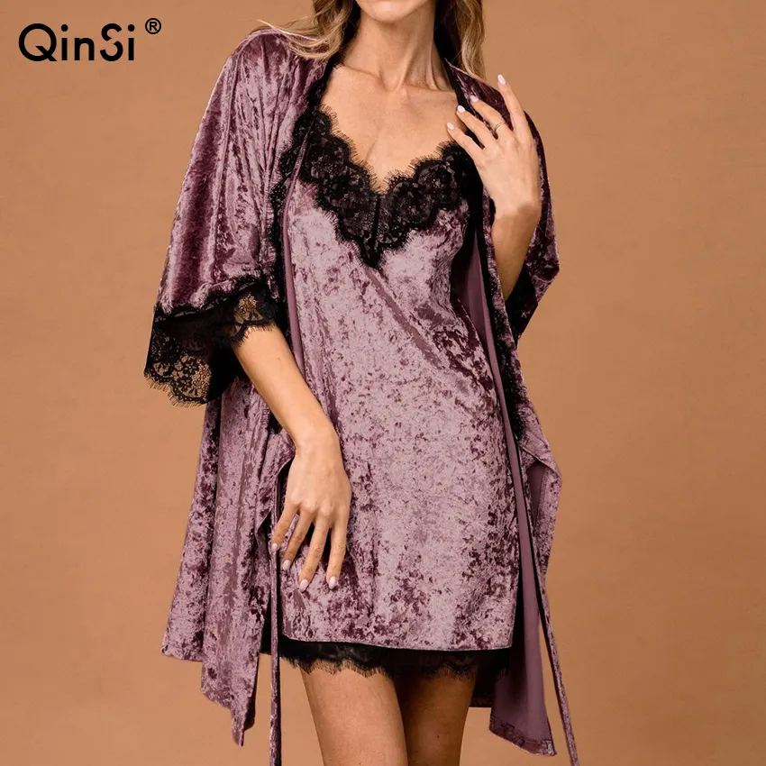 QINSI Lace Patchwork Ternos Com Shorts Roupões de Banho Sleepwear Velvet Camisola Robe Pijama 3 Peças Feminino Robe