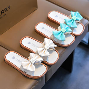 Ciabatte Estive per Bambine 2025, Nuove Pantofole alla Moda con Suola in PVC Morbida Antiscivolo e Fiocco, Scarpe da Spiaggia per <span class=keywords><strong>Bambini</strong></span> - Product Image 2