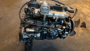 เครื่องยนต์ดีเซลคุณภาพ<span class=keywords><strong>ส</strong></span>ูง Td27เครื่องยนต์สำหรับ Nisans Navara Urvan Terrano คาราวาน Hardbody - Product Image 6