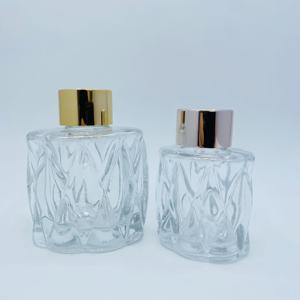 Bouteille diffuseur en verre 50ml 100ml avec bouchon en plastique, accessoires d'aromathérapie pour projets créatifs, mariages, fêtes, pots en verre - Product Image 2