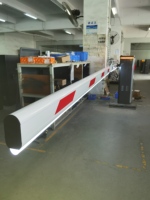 Barrière de stationnement automatique à grande vitesse pour garage à plafond bas, équipement de stationnement automobile Chian