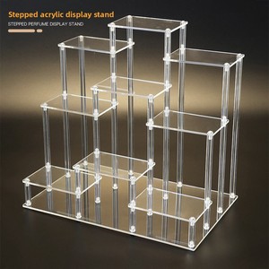 Exhibidor Acrílico Transparente de Múltiples Niveles con Escalones para Figuras, Modelos y Perfumes - Estantes de 5 cm de Altura, Uso Familiar - Product Image 5
