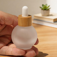Mini-ventilateur portable haute efficacité à refroidissement rapide avec fonction oscillante pour chambre, bureau, extérieur et flacon compte-gouttes