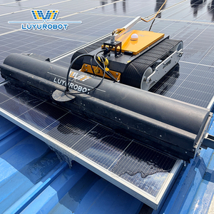 Machine de nettoyage de panneaux photovoltaïques économique, antidérapante, durable, utilisable à sec ou à l'eau, pour l'entretien des stations solaires extérieures - Product Image 1
