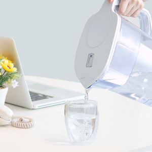 <span class=keywords><strong>Carafe</strong></span> <span class=keywords><strong>filtrante</strong></span> à eau, purificateur d'eau, pichet purificateur d'eau, comprend 1 cartouche de charbon actif, 2,2 L filtré/3,5 L - Product Image 2