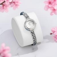 Montre à quartz de luxe pour femme, nouveau design, affichage analogique, boîtier en acier inoxydable, batterie d'une durée d'un an