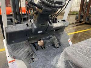 2.5T Used TCM Forklift FD25T3 High Efficiency Japan Origin with Factory Price Hot Sale - Product Image 5