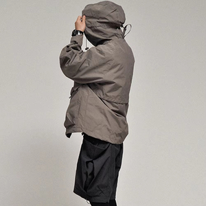 Giacca a vento in tinta unita in Nylon personalizzato giacca da <span class=keywords><strong>uomo</strong></span> autunno <span class=keywords><strong>abbigliamento</strong></span> <span class=keywords><strong>Vintage</strong></span> con marchio Pullover impermeabile antivento per gli uomini - Product Image 2