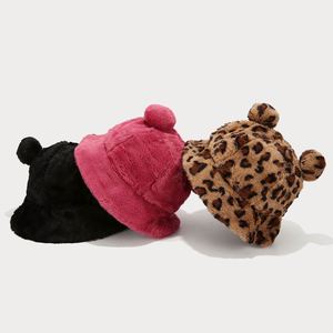 Chapeau Bob Hiver Léopard en Velours Doux et Fourrure pour Femme – Chapeau Chaud d'Extérieur en Fausse Fourrure Moelleuse - Product Image 3