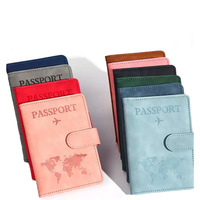 Porte-passeport en cuir PU avec fermeture magnétique, anti-RFID, multi-emplacements pour cartes, housse de protection pour passeport