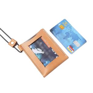 Porta Badge Personalizzato in Vera Pelle Ecologica, Resistente e Pratico, con Cordino per Certificati e Biglietti da Visita - Product Image 3