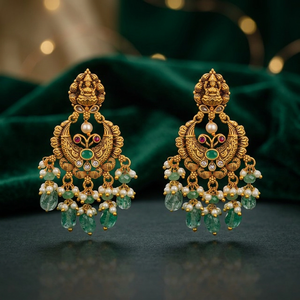 193204 Joyería Coleccionable Antigua y Cultural, Elegantes Pendientes Vintage con Forma de Alas, Baño de Oro, Piedras Sintéticas Rubí-Verde en Bisel - Product Image 3
