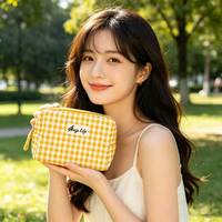 Tas Kosmetik Resleting Custom Logo Fashion, Pouch Perawatan Kulit untuk Perjalanan, Tas Makeup Cantik untuk Mengorganisir Perlengkapan Kecantikan