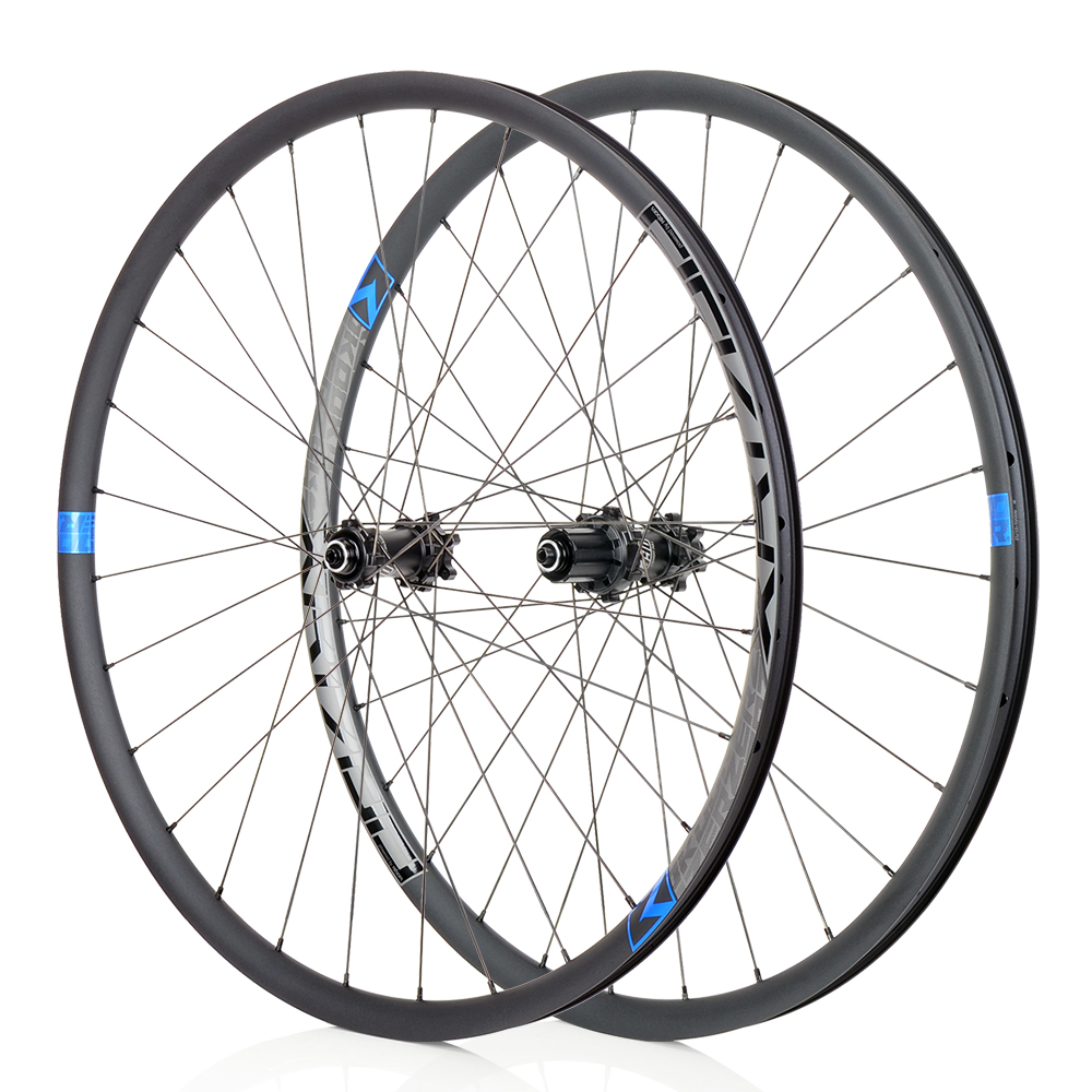 Black/blue