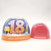 Souvenir Bola Salju Kustom dengan Model Resin Landmark Kota Miniatur, Hadiah Dekorasi Bola Air Plastik Salju