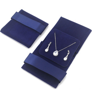 Fabricación collar de lujo sobre de embalaje bolsa de terciopelo con logotipo personalizado - Product Image 2