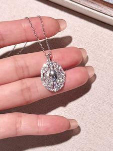 Juego de Joyería UM de Plata 925 con Espinela Cultivada en Laboratorio Misty Jiangnan, Chapado en Oro de 18K, Regalo de Compromiso (Aretes + Colgante) - Product Image 3