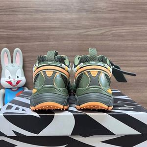 2026 High Quality Unisex Casual Sneakers Doodle Pattern Thick-Soled Custom Shoes Fashionable Classic Bestseller Winter - Product Image 3