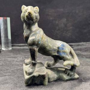 Fabrieksprijs Hoge Artistieke Kwaliteit Kristal Ambachten Grote Labradoriet Panter Voor Geschenk Of Ornament - Product Image 3