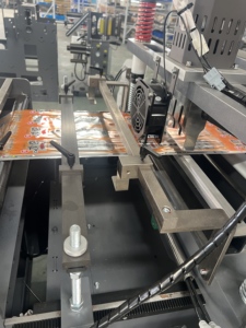 Tốc độ cao Tự động túi nhựa Máy làm PLC & động cơ thành phần cốt lõi cho Composite phim Túi nhựa làm Túi - Product Image 4