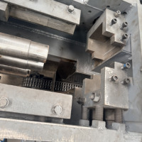 Hämmerschlagmaschine, Hydraulischer Antrieb, Hohe Präzision, Stabile Schmiedetechnik, Lange Lebensdauer, Maßgefertigte Metallumformungsanlage