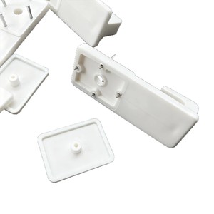 White Plastic <b>Wall</b> <b>Hook</b> Rectangle Shape Removable Clip On <b>Hook</b> For Clothes Bags Artwork Storage Minimalist Design - Product Image 4