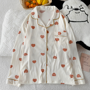 Novedad Primavera/Verano: Conjunto <span class=keywords><strong>de</strong></span> Ropa <span class=keywords><strong>de</strong></span> Dormir para Mujer con Estampado <span class=keywords><strong>de</strong></span> Corazones, Manga Larga, Tela Ligera y Arrugada - Product Image 3