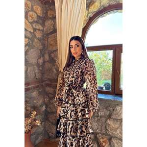 Robe longue à imprimé léopard, à volants, taille empire, col à revers, coupe évasée, en tissu tissé, pour soirée ou décontractée - Product Image 3