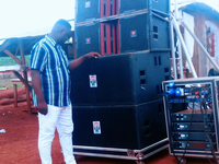 T.I Pro Audio système de sonorisation étanche à haute efficacité double enceinte line array 15 pouces 3 way pour événements en plein air