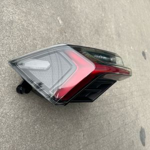 Le nouveau feu arrière de haute qualité <span class=keywords><strong>URUS</strong></span>, gauche, droite et intérieur, frein, feu arrière, grille d'avertissement pour Lamborghini - Product Image 5