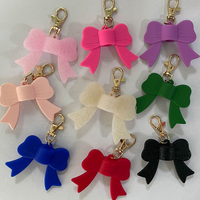 Gloss à lèvres personnalisé avec logo de marque et design de capuchon en forme de nœud pour filles, fabricant de gloss à lèvres personnalisé