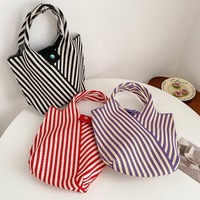Nouveau style français logo personnalisé laine déjeuner seau sacs à main et sacs à main mignon tricoté fourre-tout petits sacs à main pour les femmes
