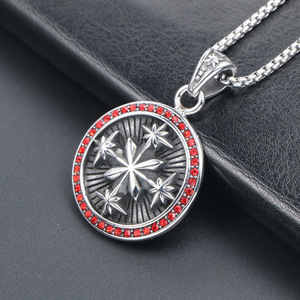 Collar con colgante de brújula de estrella de ocho puntas de acero inoxidable para hombre, estilo retro europeo americano, con piedras rojas, joyería de regalo SP736 - Product Image 2