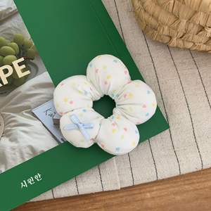 Chouchous pour cheveux faits main à motif floral, élastiques en satin, accessoires pour cheveux, chouchous en lin mignons à motif floral pour filles - Product Image 3