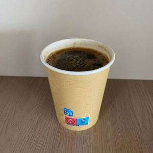 แก้วกระดาษสำหรับกาแฟร้อน ชานมไข่มุก ขนาด 12 ออนซ์ แบบใช้ครั้งเดียว ย่อยสลายได้ ทนทาน พร้อมฝาปิดเข้าชุด - Product Image 6