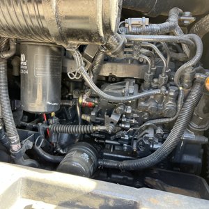 Excavatrice Komatsu PC40 certifiée CE, 4 tonnes, excellentes performances, fabriquée au Japon avec moteur, boîte de vitesses et moteur électrique, et disponible pour inspection. - Product Image 6