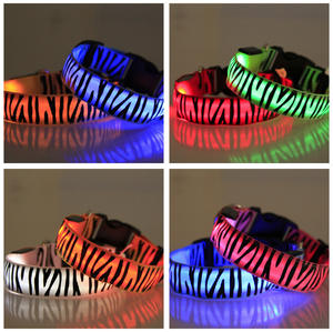 Vente en gros Collier LED pour animal de compagnie en nylon étanche et rechargeable avec lueur de sécurité pour chien - Product Image 5