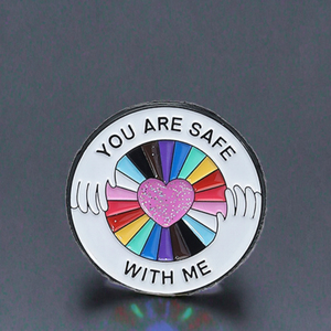 Épingles en émail peintes en métal arc-en-ciel de la fierté, l'amour est l'amour, broche en forme de cœur, badge de revers, bijoux, cadeaux pour les amis et les alliés LGBTQ - Product Image 3