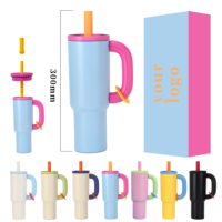 Gobelet isotherme personnalisé en acier inoxydable 30oz/40oz avec paille rabattable, tasse à café thermos anti-déversement et anti-fuite avec poignée