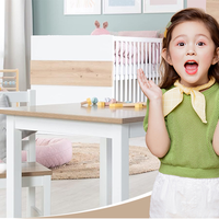 Table Moderne en Bois Massif pour Enfants – Idéale pour les Loisirs et le Divertissement – Mobilier Enfant Sûr et Écologique