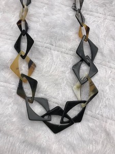 Collar de Corazón de Cuerno Natural MN EXPORTS, Cadenas Hechas a Mano, Joyería de Moda para Uso Casual y de Fiesta, Accesorios de Joyería - Product Image 6