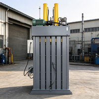 Presse à balles hydraulique verticale directe d'usine, compacteur de déchets de cartons et de bouteilles PET pour l'industrie du recyclage