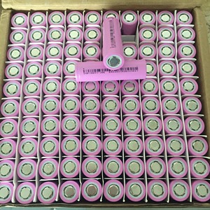 Venta SUPERIOR 26E <span class=keywords><strong>26J</strong></span> 26F Capacidad real <span class=keywords><strong>18650</strong></span> 3,7 V 2600mAh Batería de iones de litio 3C 5C Descarga celda recargable de iones de litio - Product Image 4