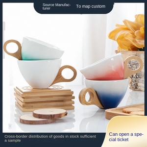 Taza de Café Desechable Moderna Resistente a Altas Temperaturas con Bandeja, Apta para Microondas, Regalo para Fiestas - Product Image 4