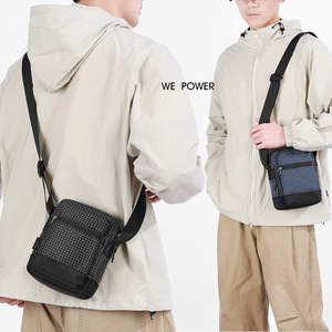 Bolso Bandolera Portátil para Hombre, Informal, para Viajes Diarios, Moderno, de Nailon, Impermeable y Ligero - Product Image 6