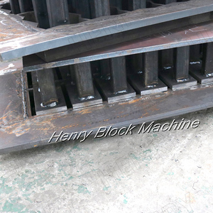 Moule de bloc de brique en béton de haute technologie pour machine à fabriquer des blocs - Product Image 4