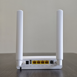 FTTH XPON ไฟเบอร์ ONU ZC-521X6H ดูอัลแบนด์ 2.4&5GHz AX3000 WiFi6 ฟังก์ชั่น VOIP เมช 4GE+2USB GPON EPON อุปกรณ์เชื่อมต่อเครือข่ายใยแก้วนำแสง - Product Image 3