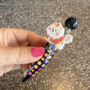Stylo rotatif en peluche chat de <span class=keywords><strong>dessin</strong></span> animé mignon, style Instagram haut de gamme, pointe noire en forme de balle de 0,5 mm, idéal pour les étudiants en formation. - Product Image 3