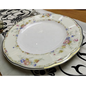 Platos de porcelana de hueso fino de diseño de lujo, vajilla <span class=keywords><strong>con</strong></span> calcomanía, taza de té y platillo - Product Image 3